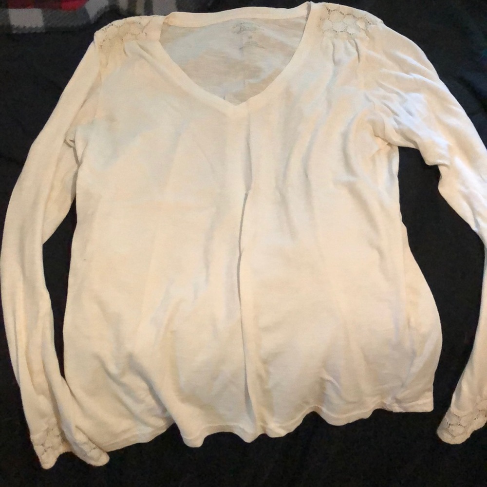 Women’s shirt